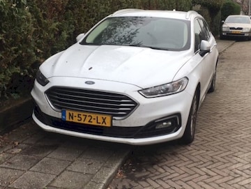Ford Mondeo (2021)
