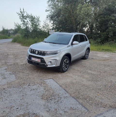 Suzuki Vitara 1.4 Boosterjet Smart Hybrid Style (2024)