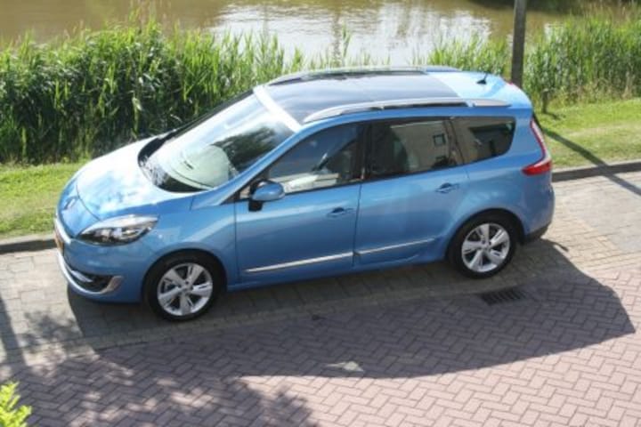 Renault Grand Scénic dCi 130 Energy Dynamique (2012)