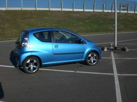 Peugeot 107 XS 1.0 (2007)
