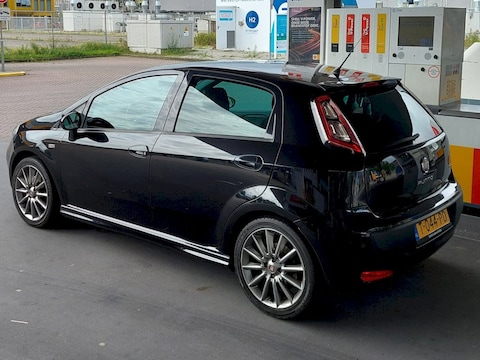 Fiat Punto Evo 1.4 Multiair 16v Turbo Sport (2011)