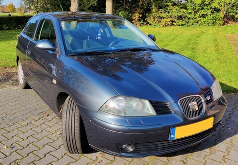 Seat Ibiza 1.4 16V 100pk Sport