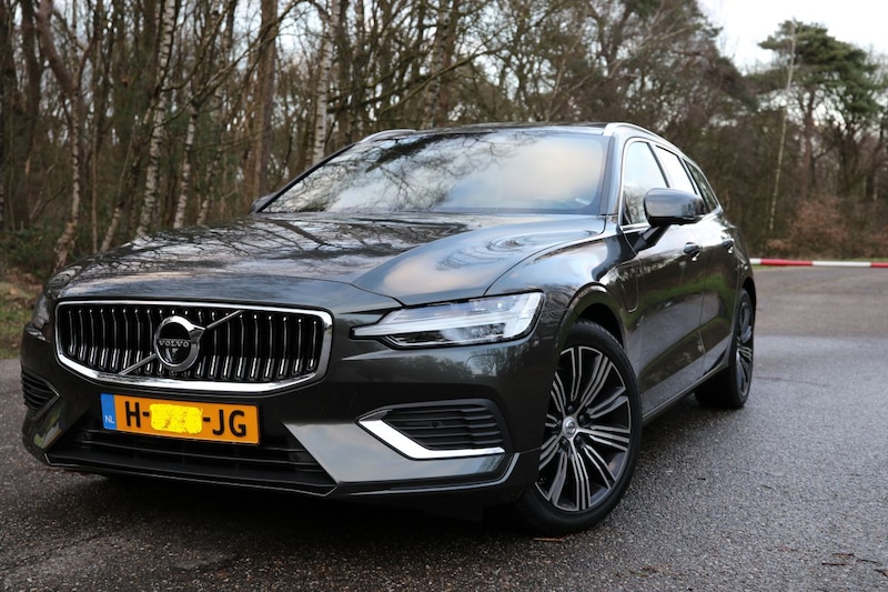 Volvo V60 T8 Twin Engine AWD Inscription (2020)
