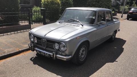 Alfa Romeo Giulia 1600