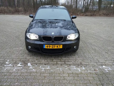 BMW 120i High Executive (2008)