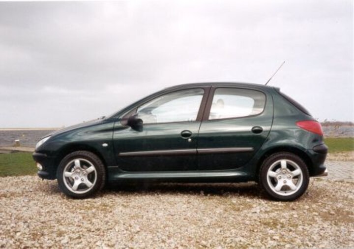 Peugeot 206 Roland Garros 1.6-16V