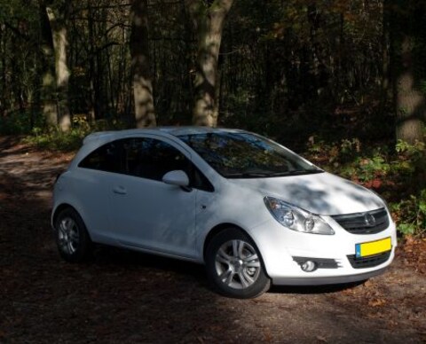 Opel Corsa 1.3 CDTI ecoFLEX Cosmo (2010)