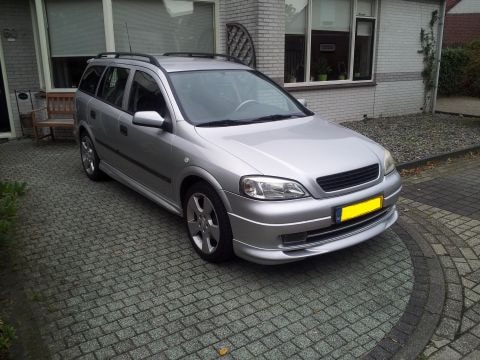 Opel Astra Stationwagon 1.8i-16V Sport (1998)
