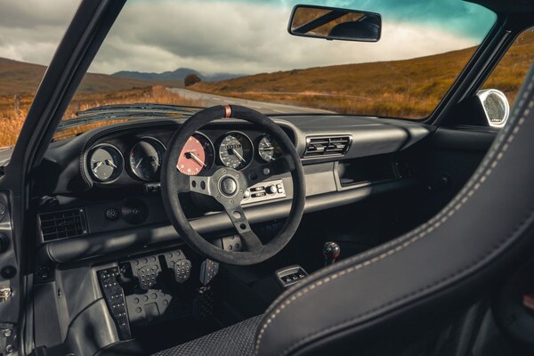 Porsche 993R Paul Stephens Autoart