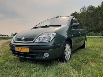 Renault Scénic 1.8 16V Expression (2002)