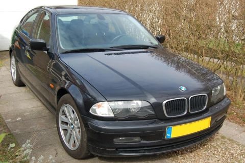 BMW 320d Executive (2000)
