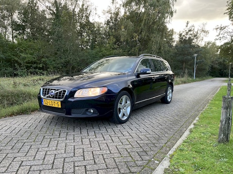 Volvo V70 2.4D Momentum