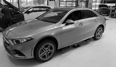 Mercedes-Benz A 200 Business Solution AMG