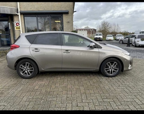 Toyota Auris 1.8 Hybrid Dynamic