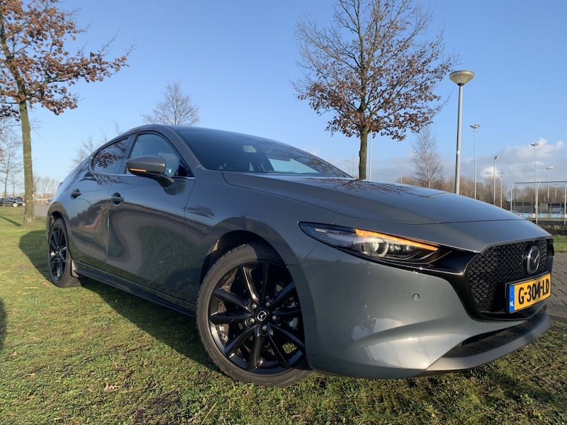 Mazda 3 SkyActiv-X 2.0 180 Luxury (2019)