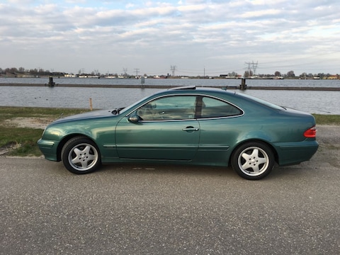 Mercedes-Benz CLK 230 Kompressor Elegance
