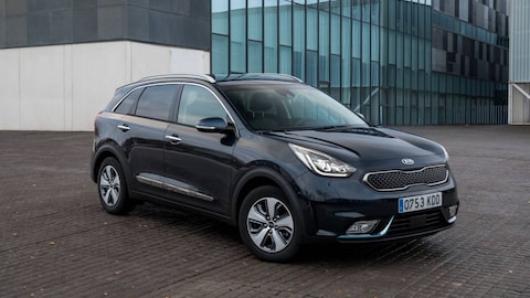 Kia Niro 1.6 GDi Hybrid DynamicLine (2018)