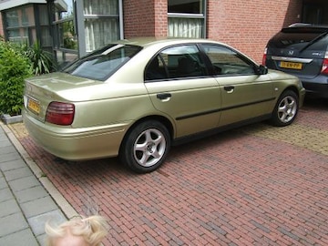 Honda FR-V 2.0i Comfort (2005)