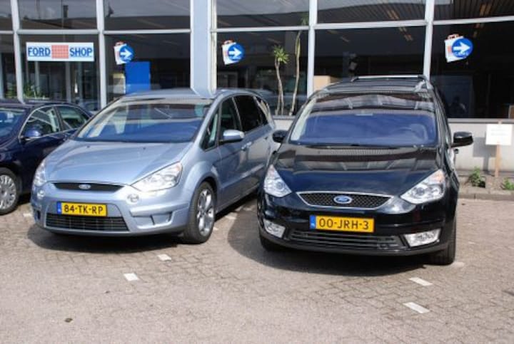 Ford Galaxy 2.0 16v Flexifuel Ghia (2009)
