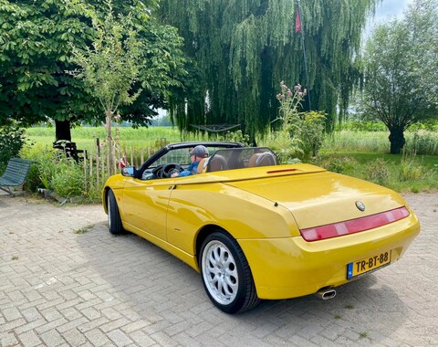 Alfa Romeo Spider 1.8 T.Spark 16V