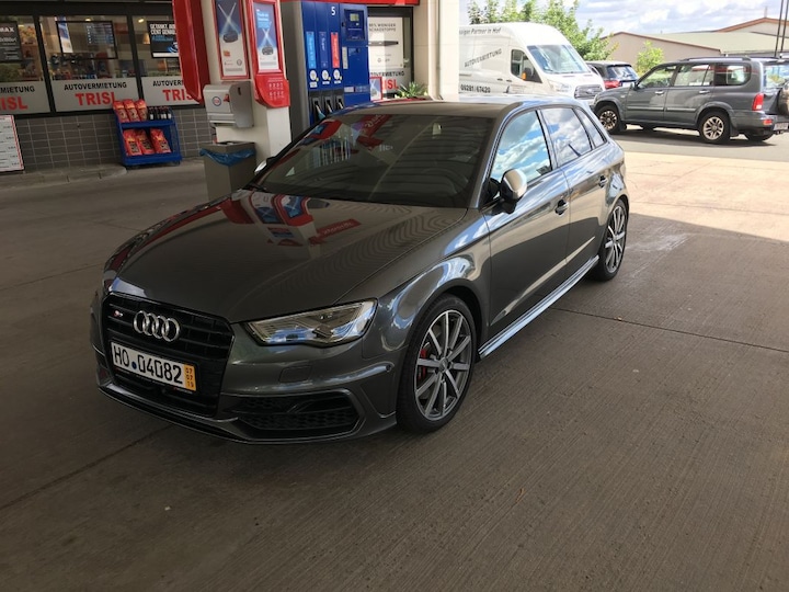 Audi S3 Sportback 2.0 TFSI quattro Pro Line + (2015)
