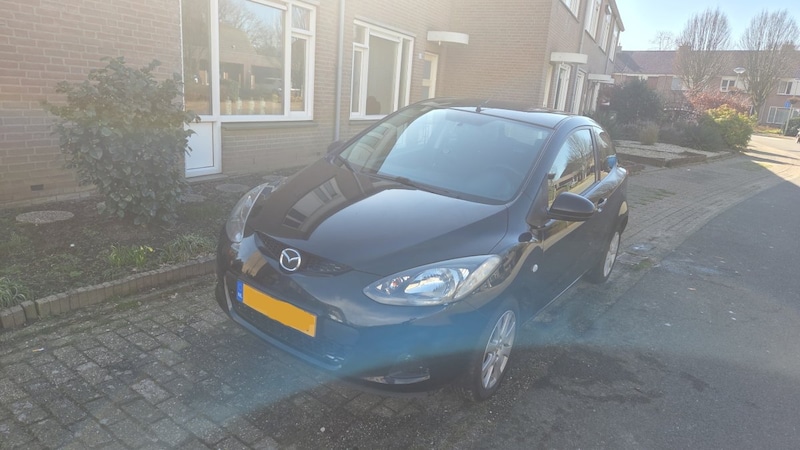 Mazda 2 1.3 Exclusive (2008)