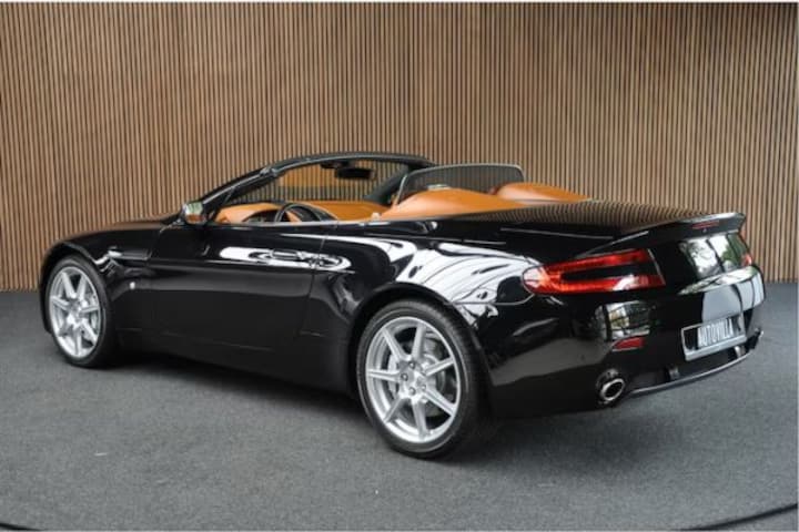 Aston Martin Vantage Roadster used