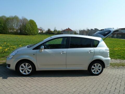 Toyota Verso 1.8 16v VVT-i Luna (2008)
