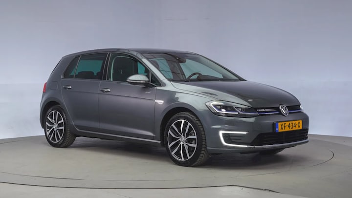 Volkswagen e-Golf (2019)