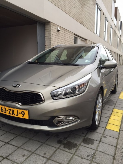 Kia Ceed SW 1.6 GDI Business Pack