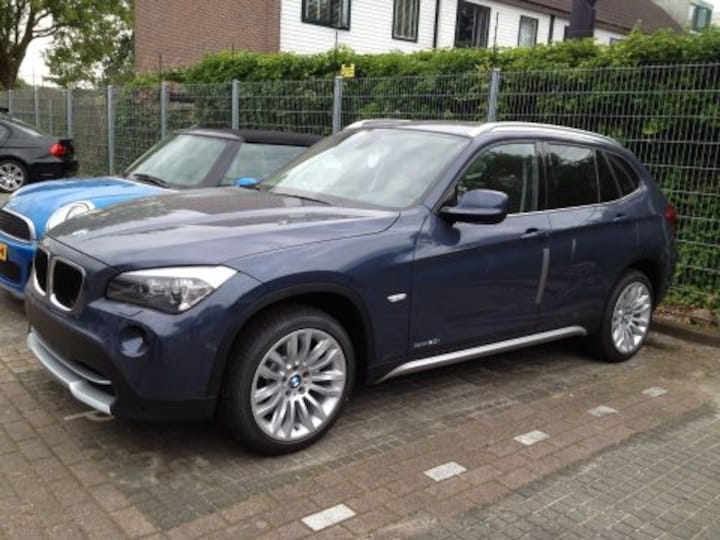 BMW X1 sDrive20i (2012)