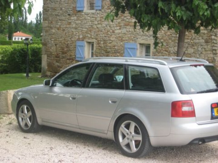 Audi A6 Avant 2.5 TDI quattro 180pk Pro Line