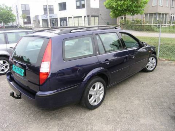 Ford Mondeo Wagon 2.0 TDdi 115pk Ghia (2001)