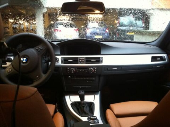 BMW 320d EfficientDynamics Edition Business Line (2011)