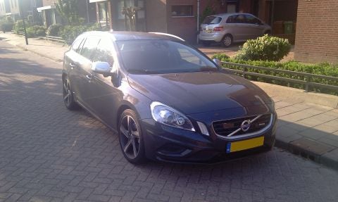 Volvo V60 D3 R-Design (2011)