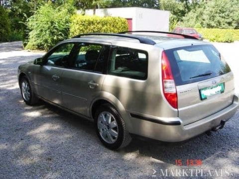 Ford Mondeo Wagon 1.8 16V 125pk Futura (2004)
