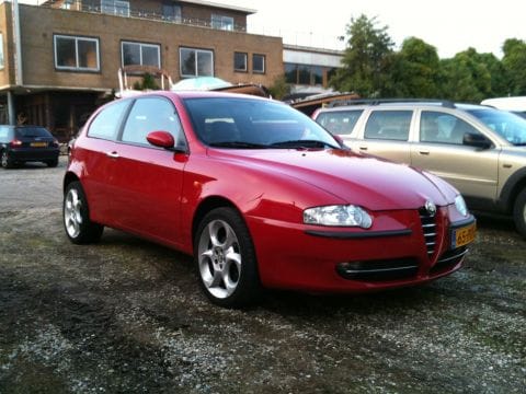 Alfa Romeo 147 1.6 T.Spark 16V Veloce Progression (2004)