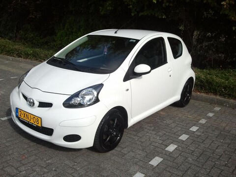 Toyota Aygo 1.0 12v VVT-i Cool