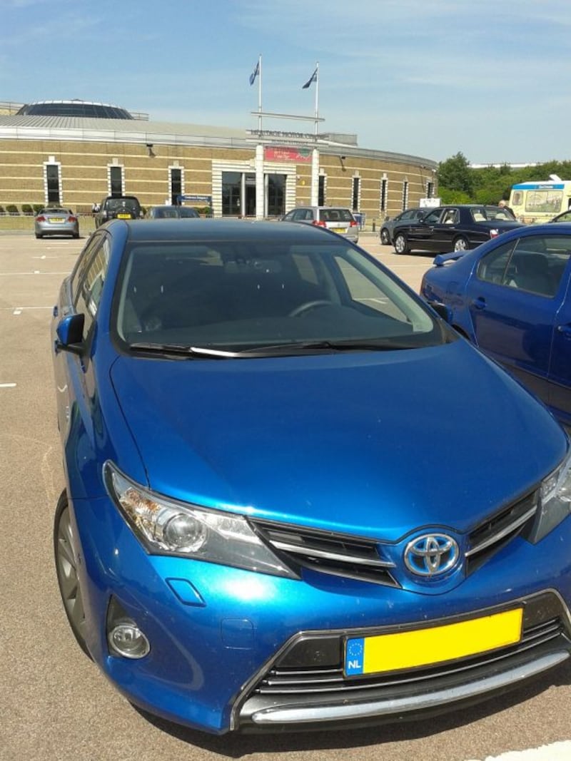 Toyota Auris 1.8 Hybrid Lease Pro (2013)