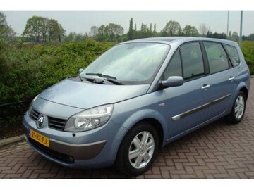 Renault Grand Scénic 1.9 dCi 120 Dynamique Luxe (2005)