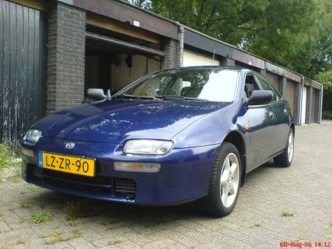 Mazda 323 F 1.5i GLX (1995)