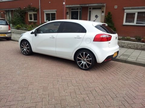 Kia Rio 1.2 CVVT Super Pack (2011)