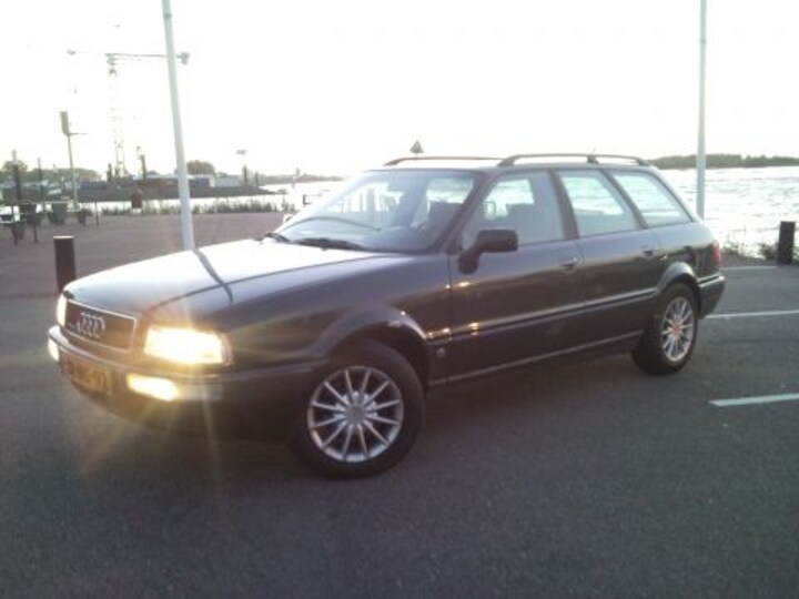 Audi 80 Avant 2.6 E Quattro