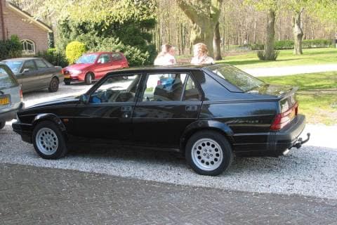 Alfa Romeo 75 3.0 V6 (1992)