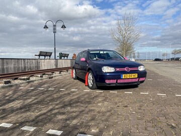 Volkswagen Golf 2.3 V5 Highline (1999)