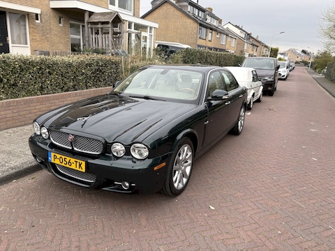 Jaguar XJ8 4.2 (2008)