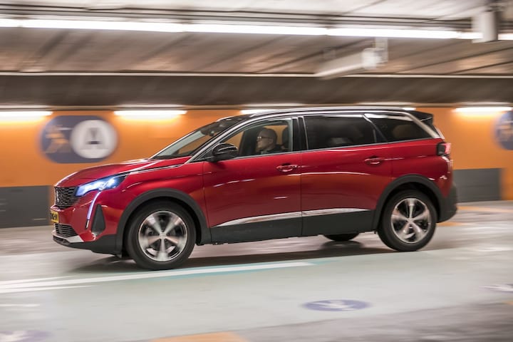 Peugeot 5008
