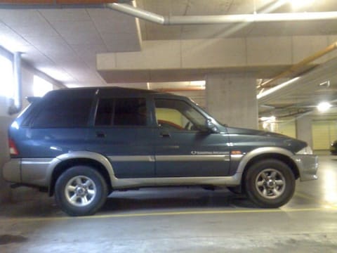 SsangYong Musso TDL 2.9 (2001)