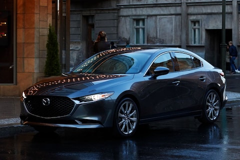 Mazda 3 Sedan e-SkyActiv G 2.0 122 Comfort