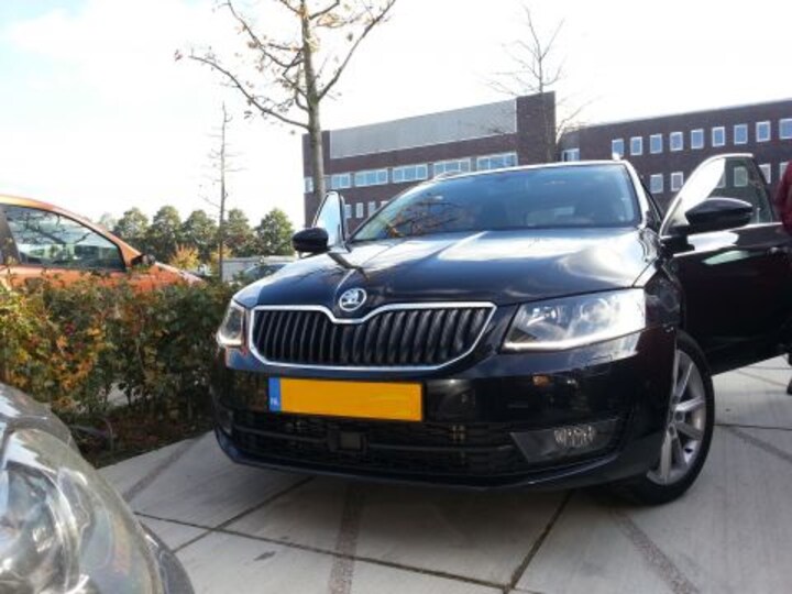 Skoda Octavia Combi 2.0 TDI Greentech Elegance Businessl